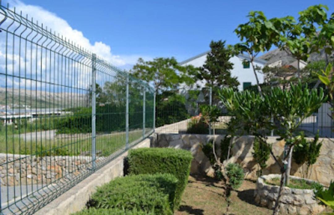 Apartment Lora พาก ภายนอก รูปภาพ